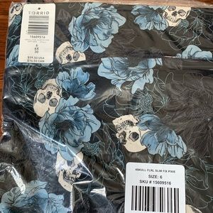 Ney slim fit pixie pants/leggings